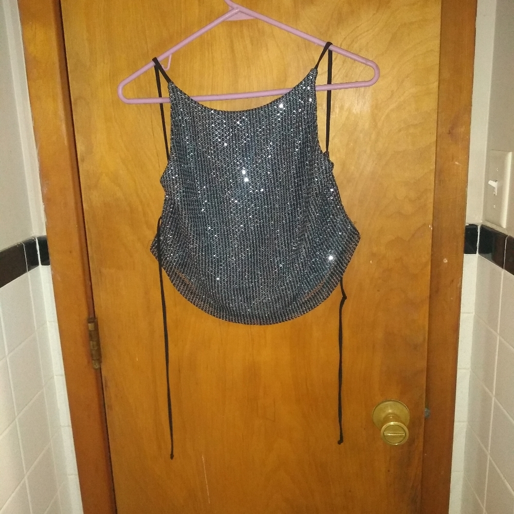 Backless Top
